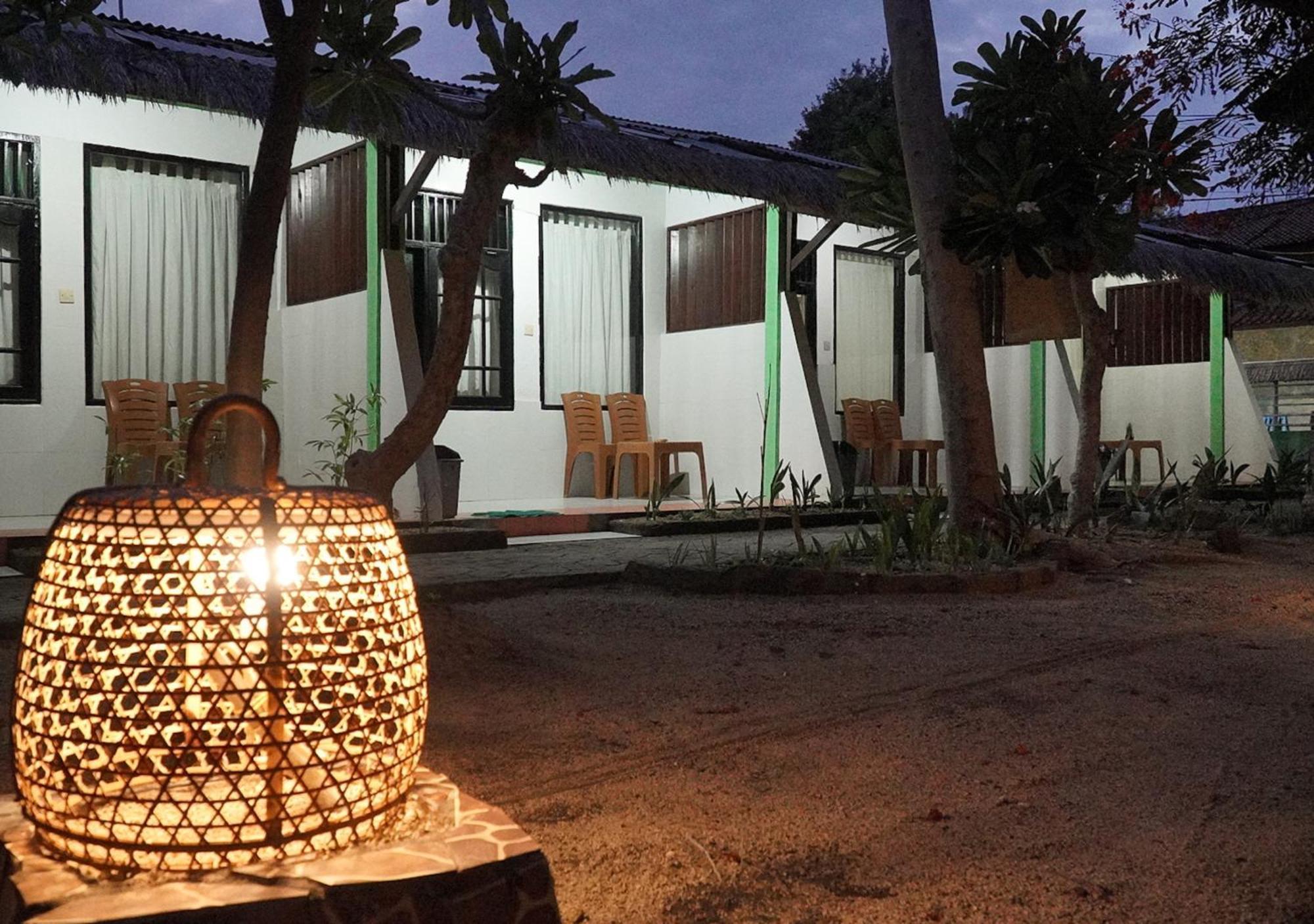 Hotel Energy Melati Gili Gili Trawangan Esterno foto